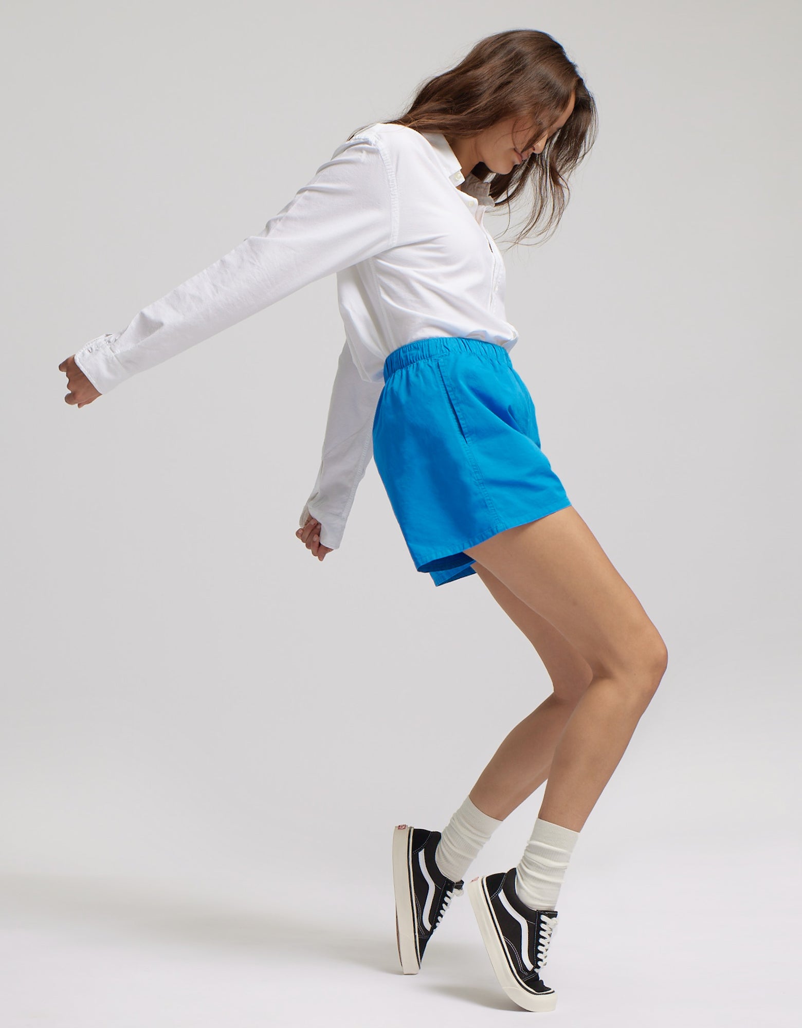 Women_Organic_Twill_Shorts-Women_Organic_Twill_Shorts-CS4004-Cloudy_Grey-3_eeb81120-ef34-49d3-bac4-18d30d6d2c4c